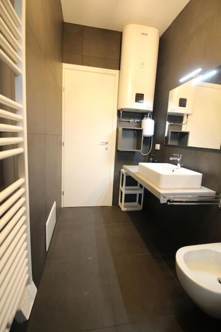 Monolocale Trainspotting Apartment Verona Ngoại thất bức ảnh