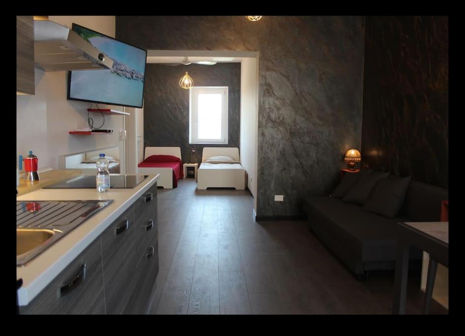 Monolocale Trainspotting Apartment Verona Ngoại thất bức ảnh